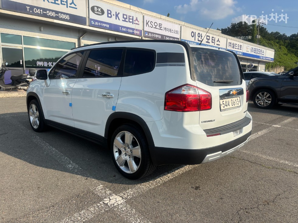 Chevrolet Orlando — miniaturë 5