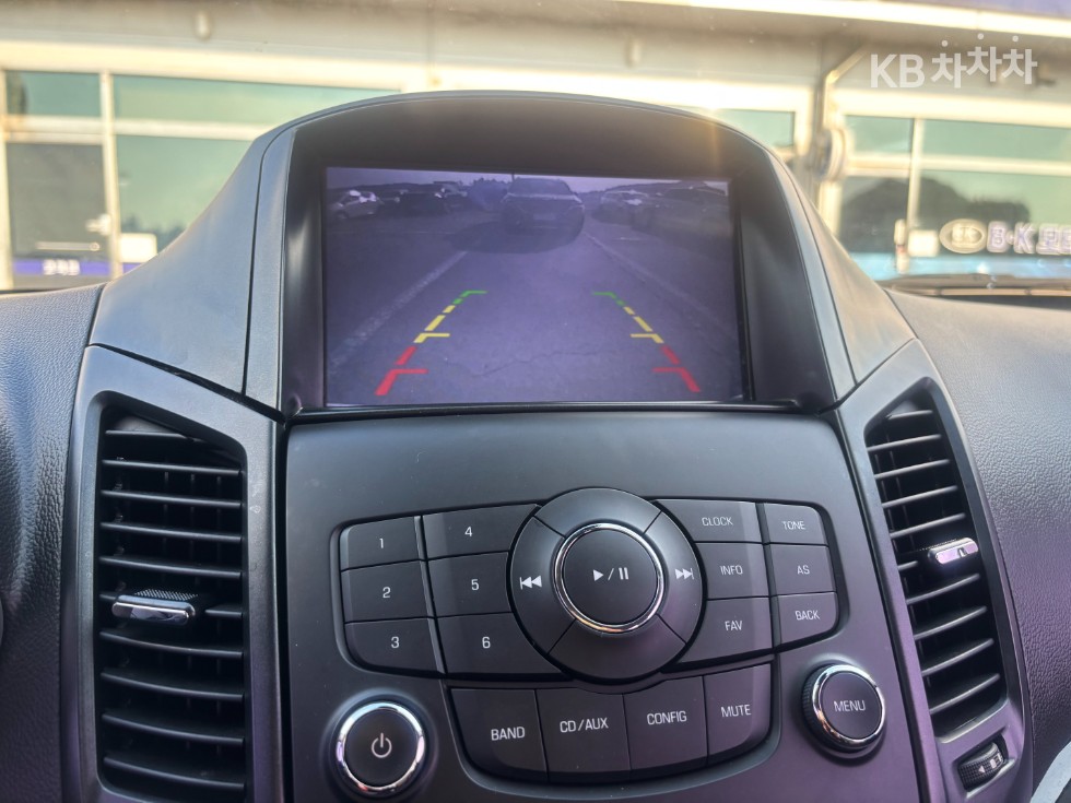 Chevrolet Orlando — miniaturë 16