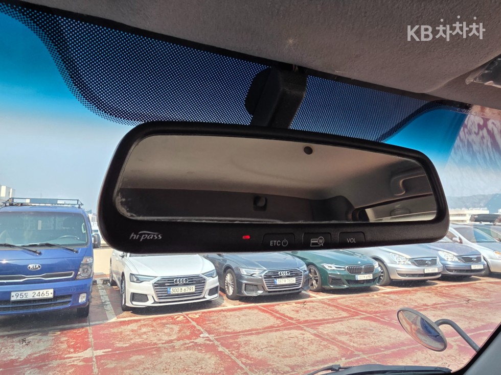 2013 - kia bongo iii