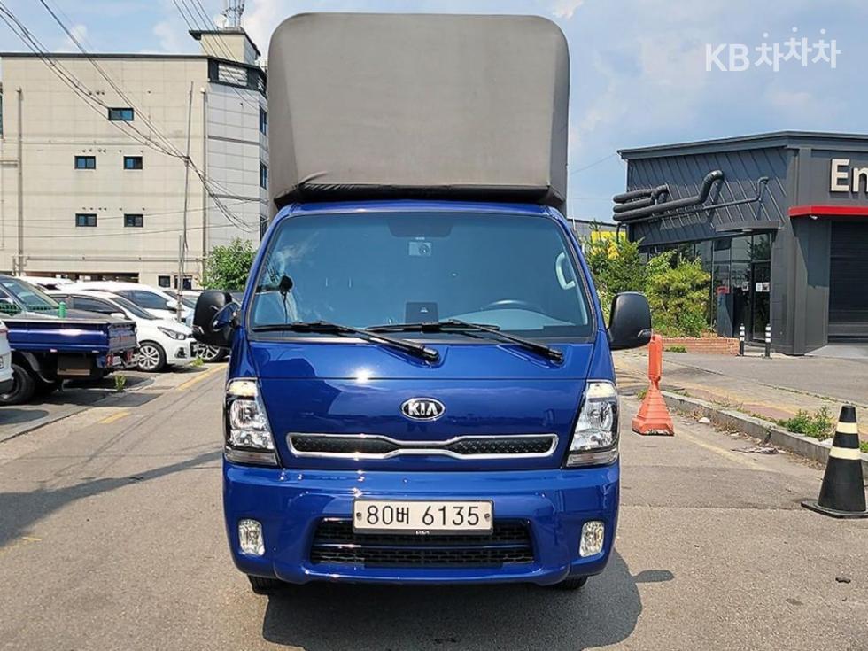 2022 - kia bongo iii