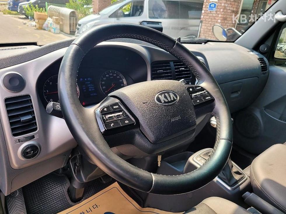 2022 - kia bongo iii