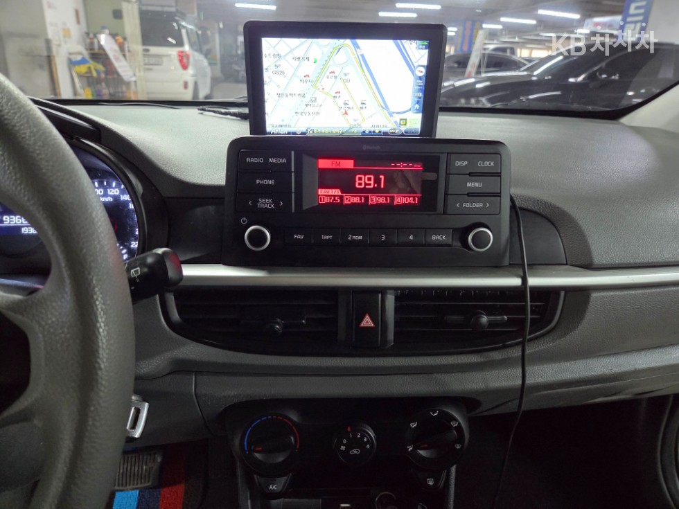 2021 - kia morning