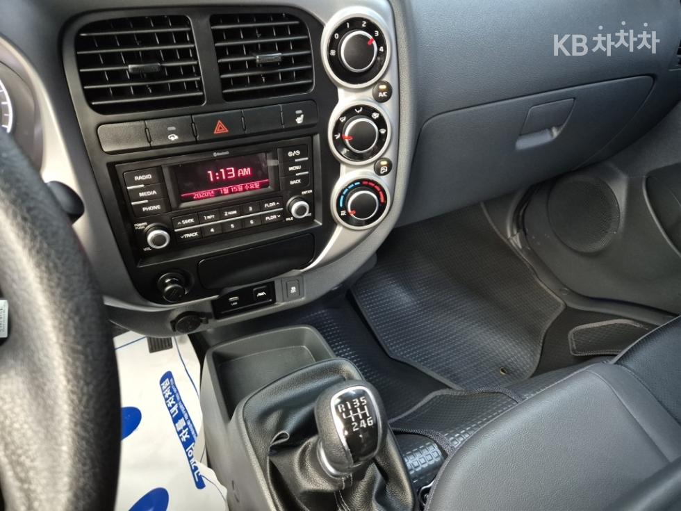 2024 - kia bongo iii