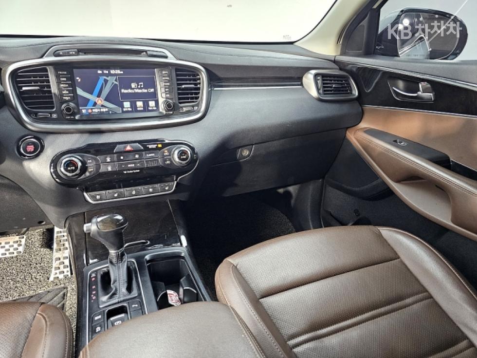 2016 - kia sorento