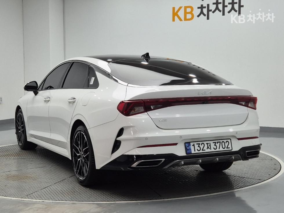 2023 - kia k5
