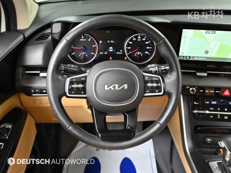 2023 - kia carnival