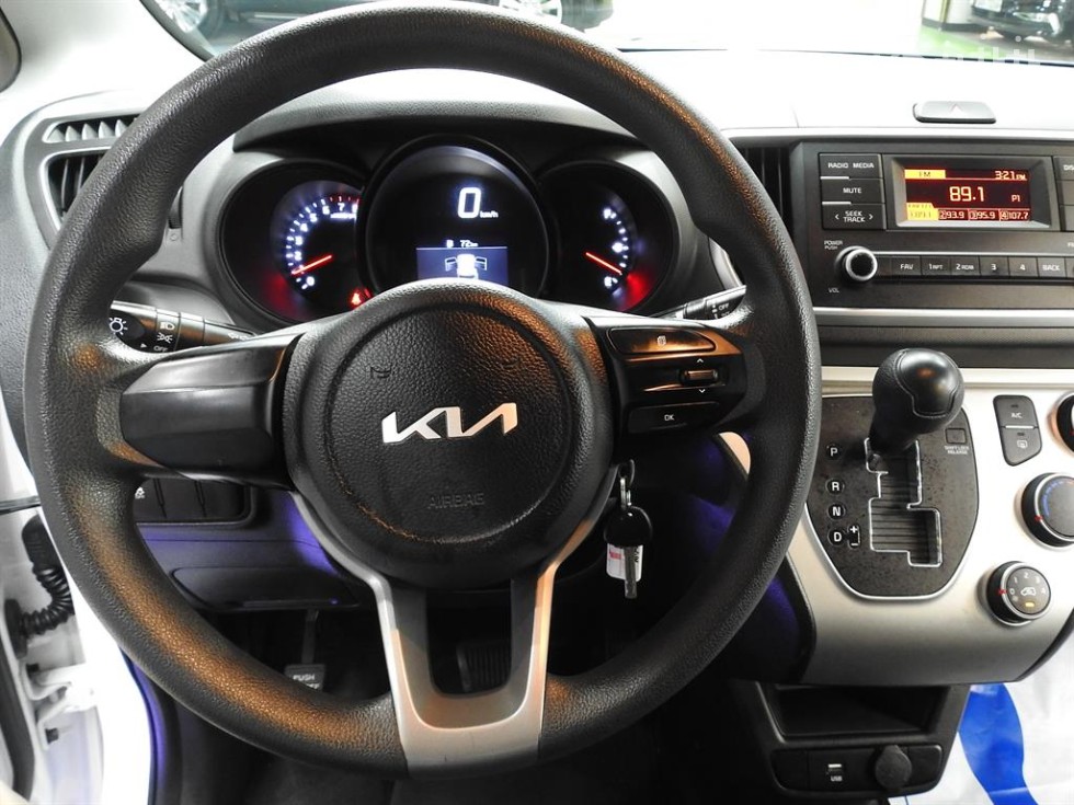 2022 - kia ray