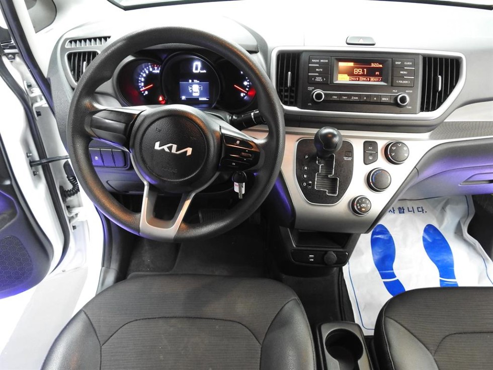 2022 - kia ray