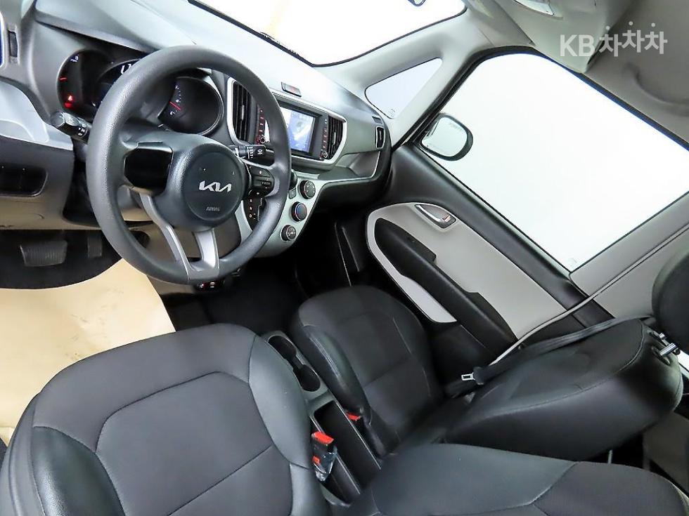 2022 - kia ray