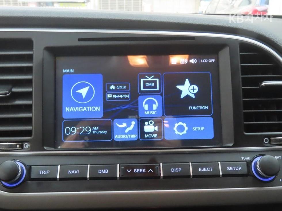 Hyundai Avante — miniaturë 14