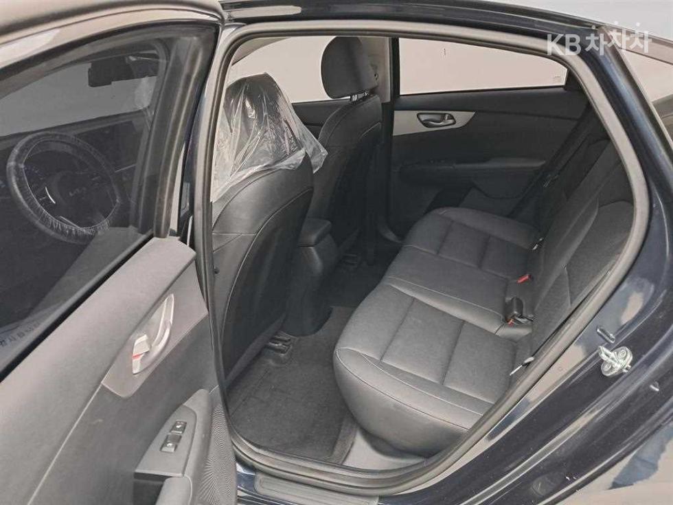 2022 - kia k3