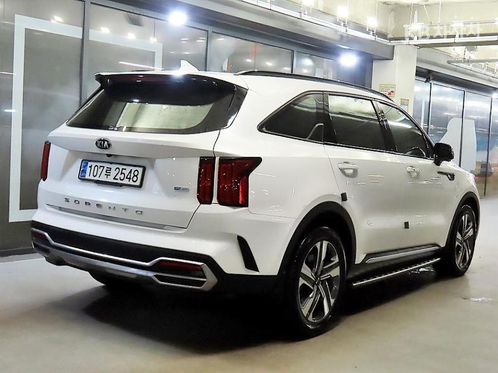 2021 - kia sorento
