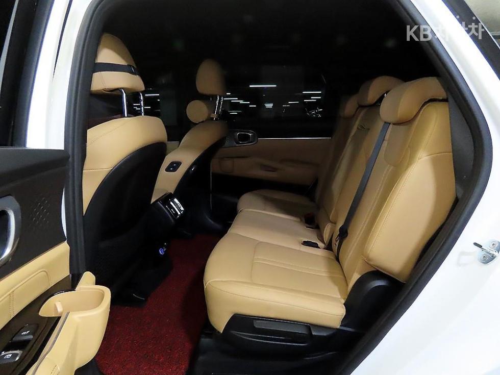 2021 - kia sorento