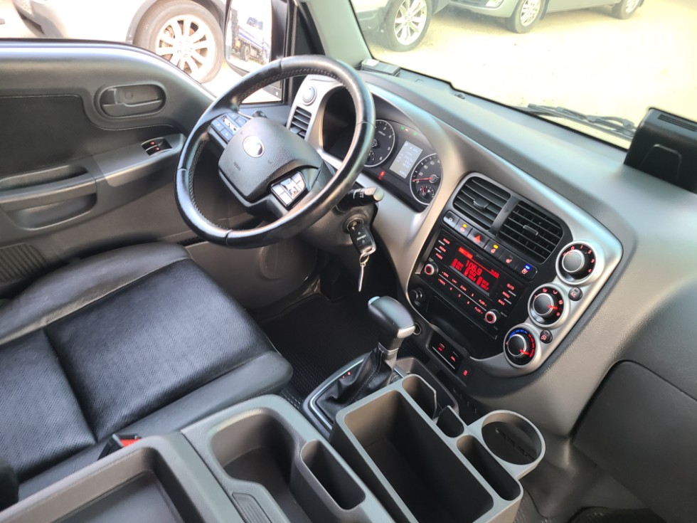 2022 - kia bongo iii