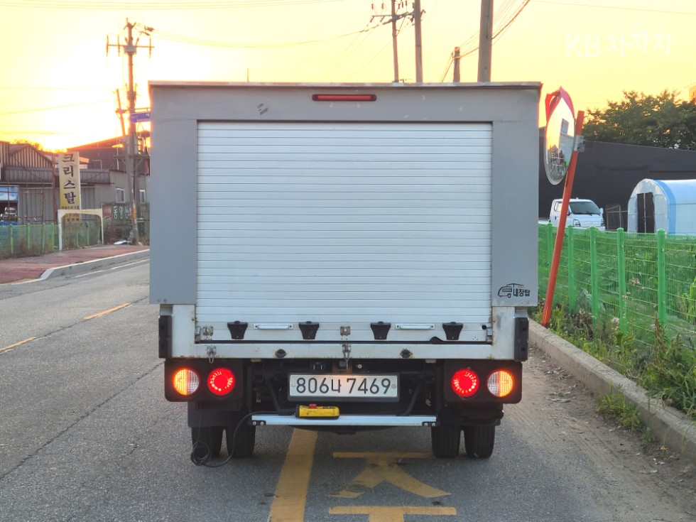 2022 - kia bongo iii