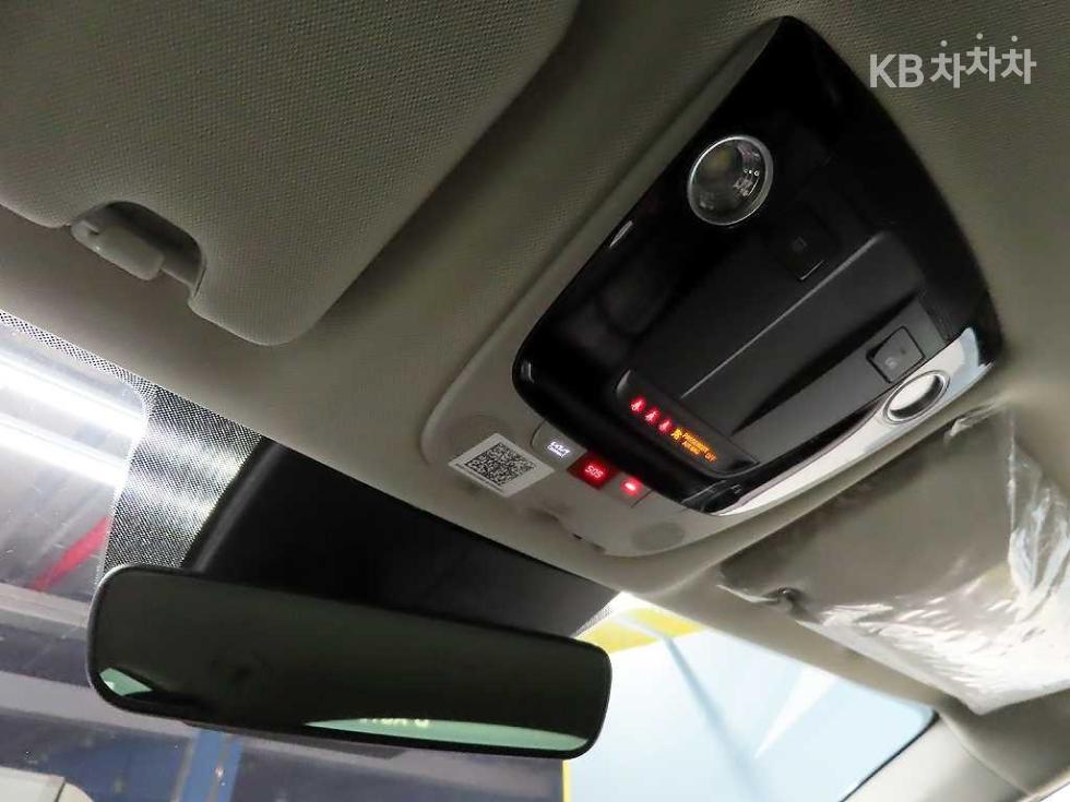 2023 - kia k5