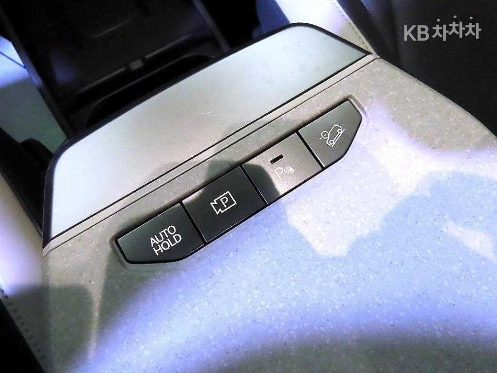 2025 - kia ev3
