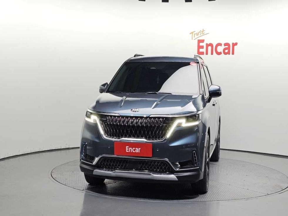 2021 - kia carnival
