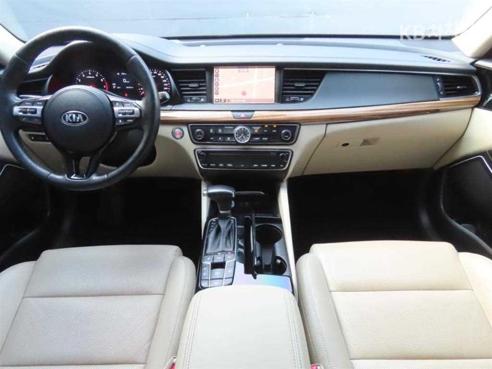 2016 - kia k7
