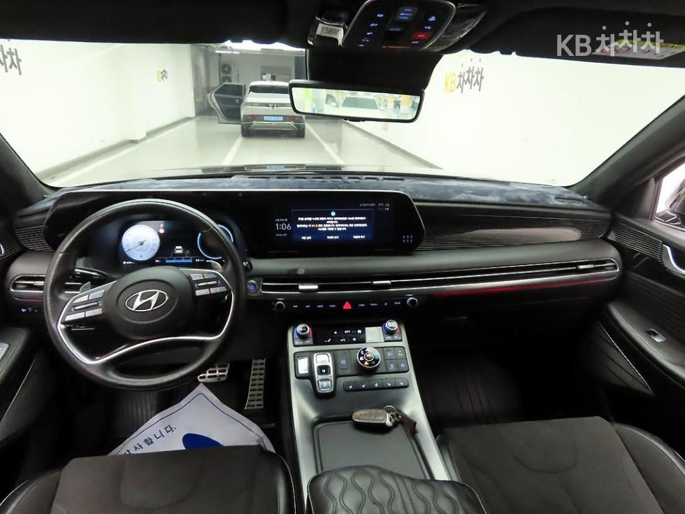 2023 Hyundai Used Car photo