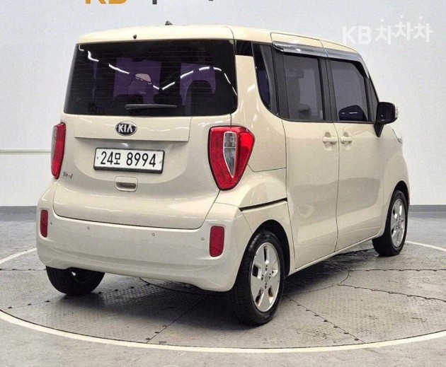 2013 - kia ray