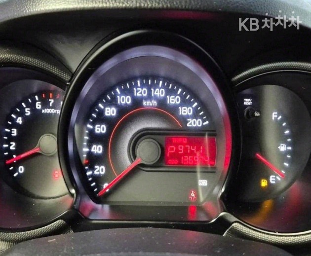 2013 - kia ray