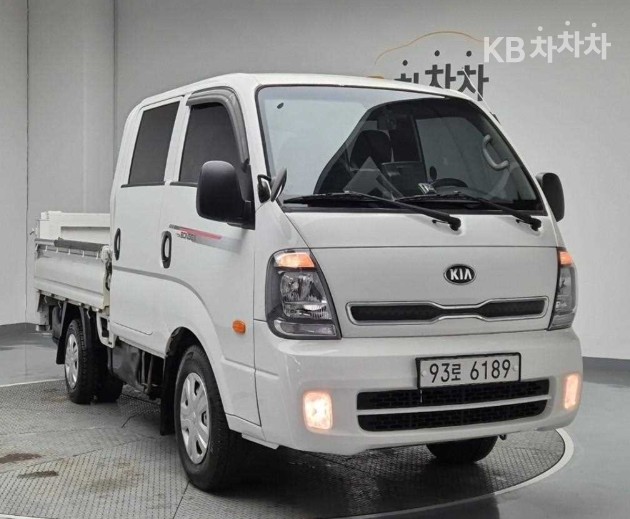 2020 - kia bongo iii