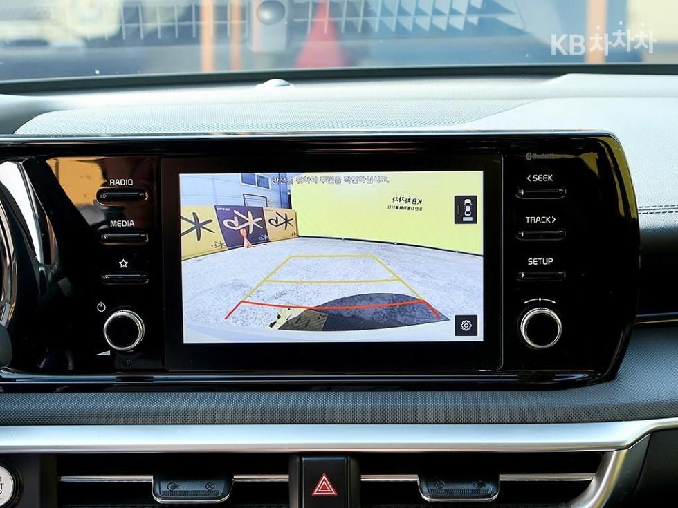 2020 - kia k5