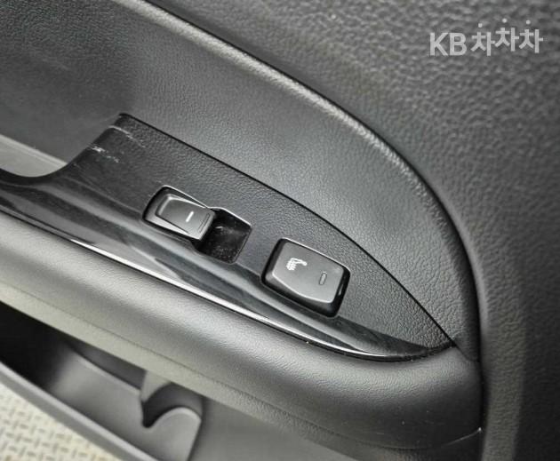 KG Mobility (Ssangyong) Musso Sport Q261 4WD Prestige 8