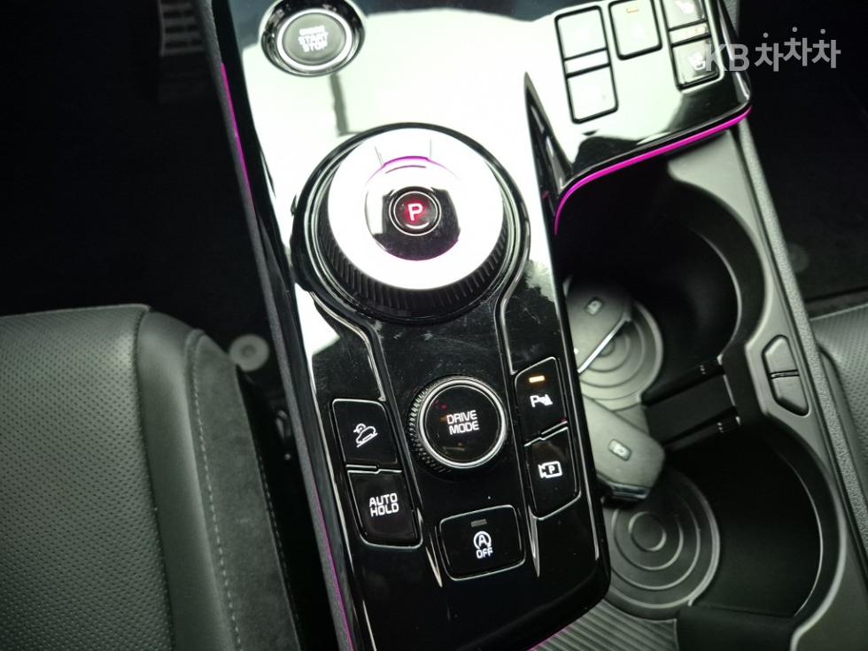 2024 - kia sportage