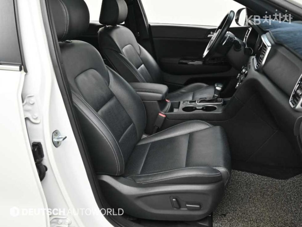2019 - kia sportage