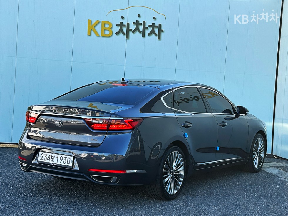 2019 - kia k7