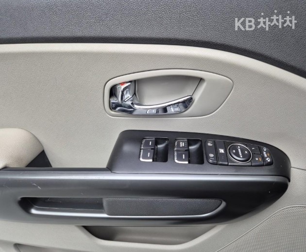 2017 - kia carnival
