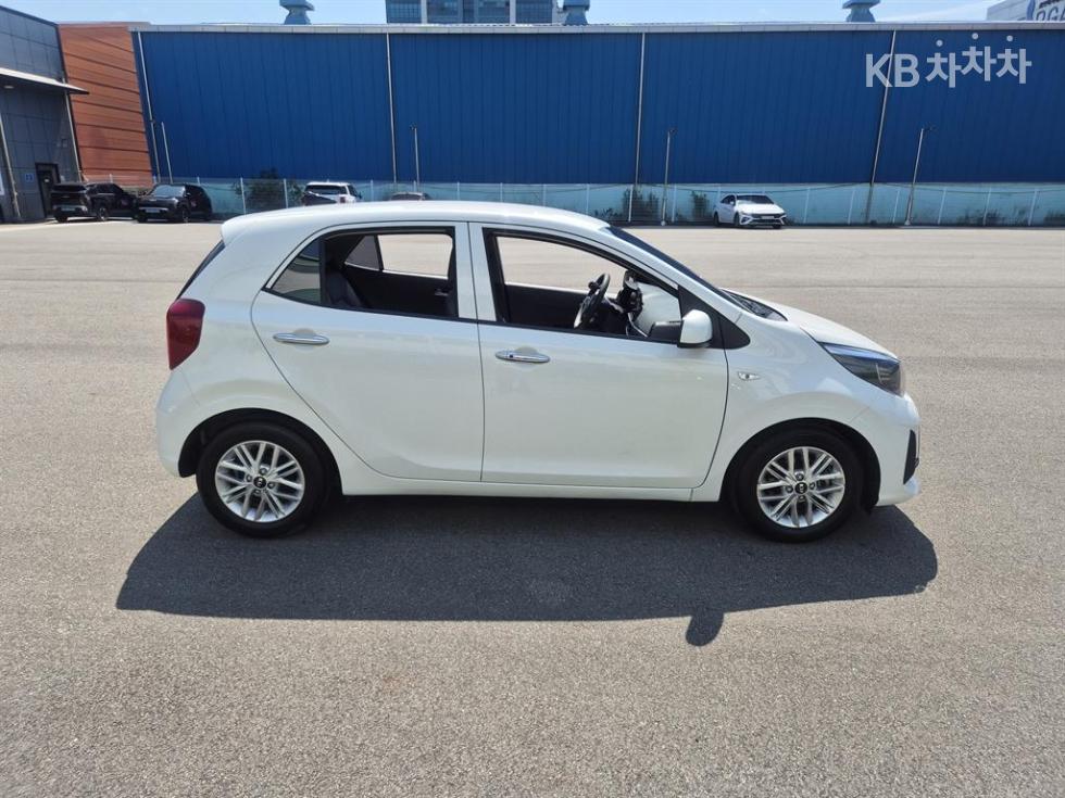 2021 - kia morning