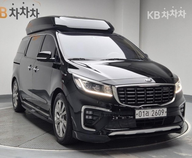 2019 - kia carnival