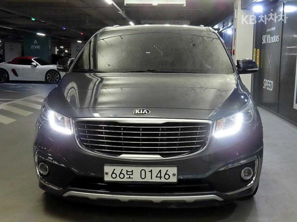 2017 - kia carnival