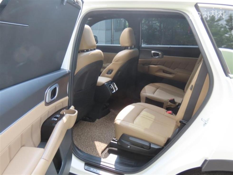 2024 - kia sorento