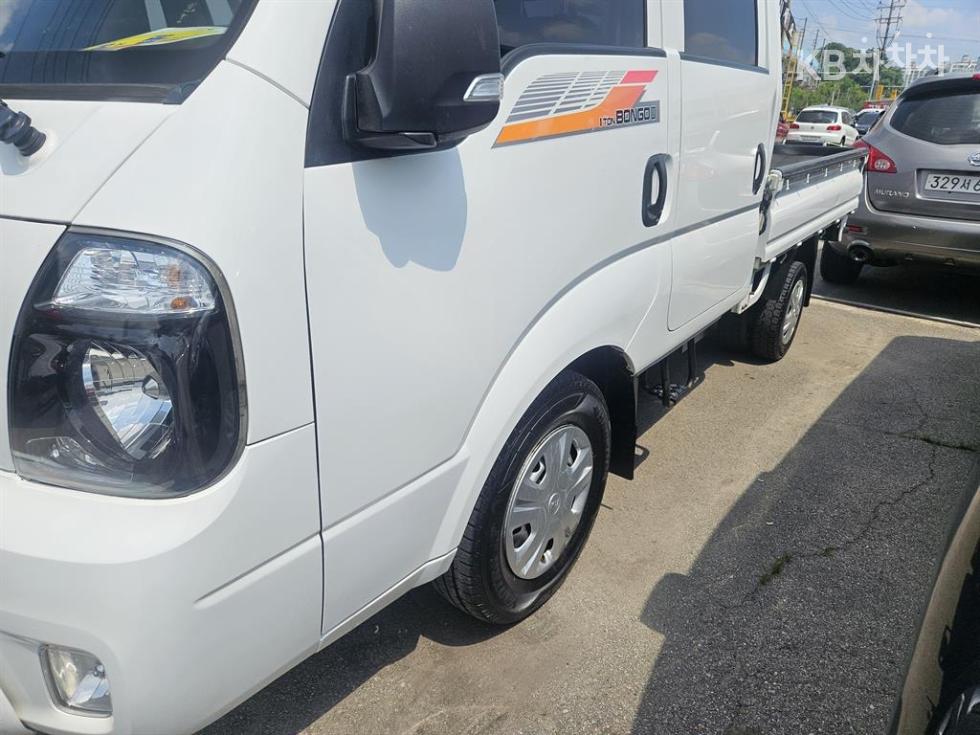 2019 - kia bongo iii