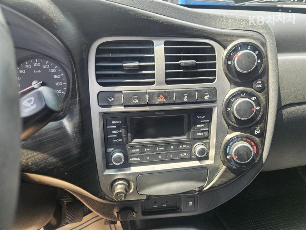 2019 - kia bongo iii