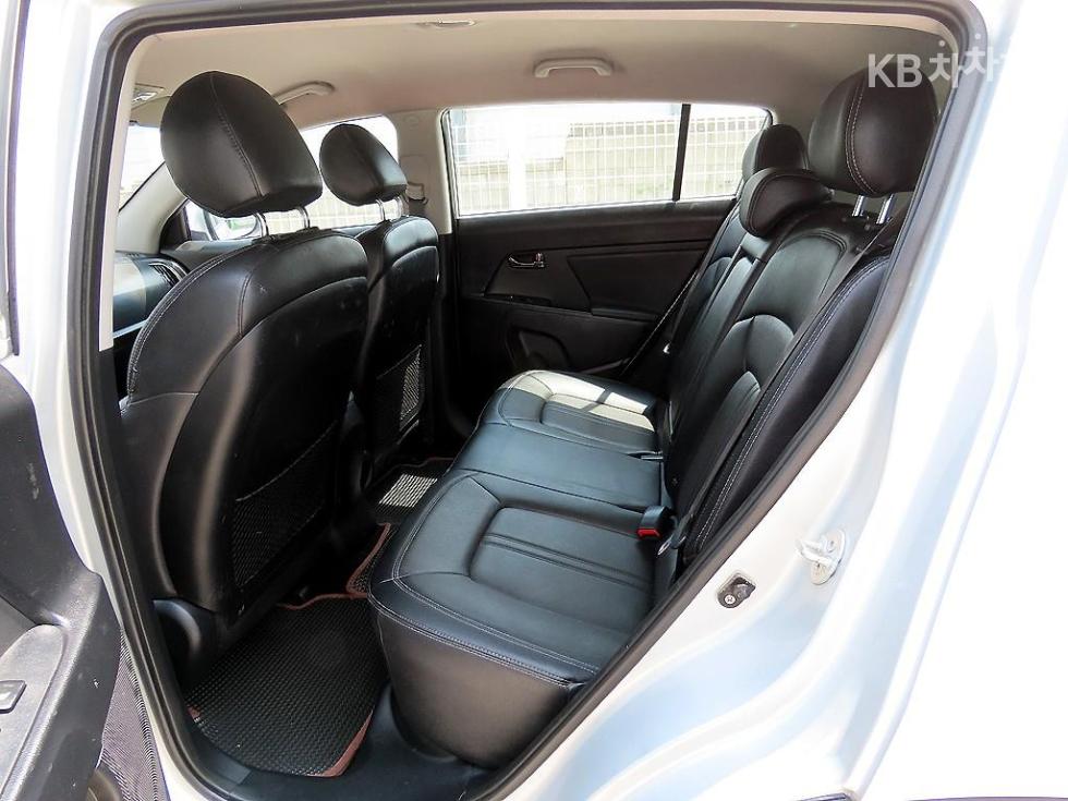 2011 - kia sportage