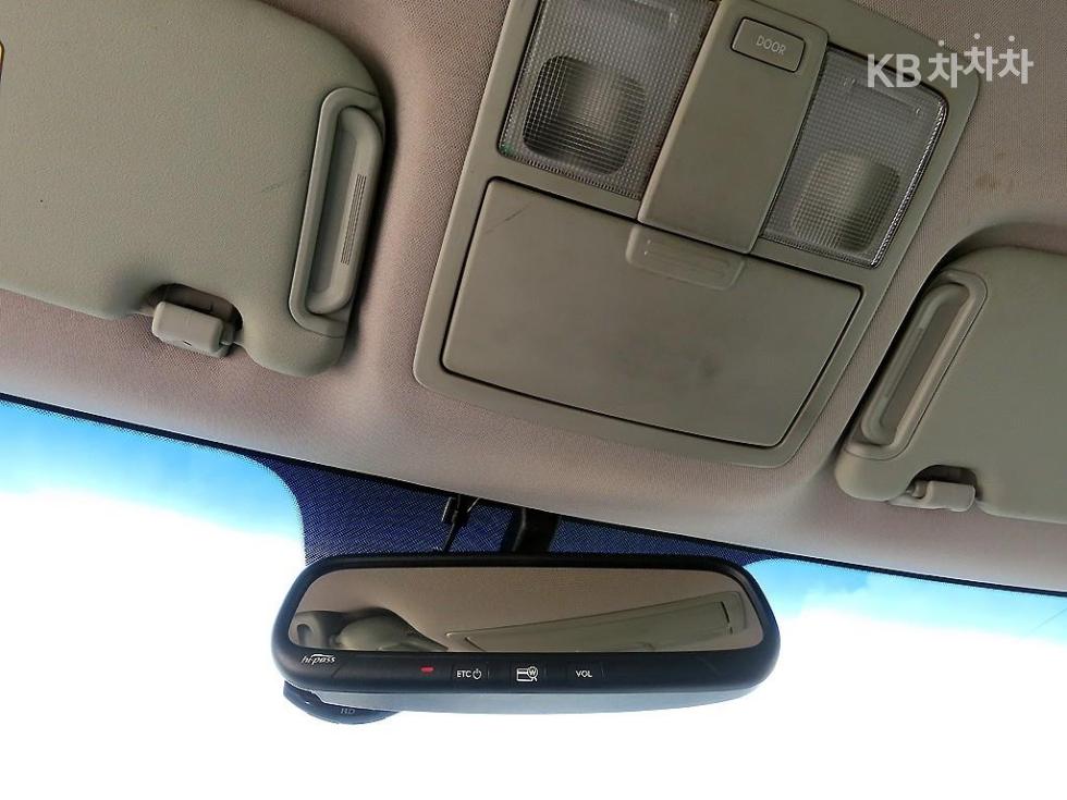 2011 - kia sportage