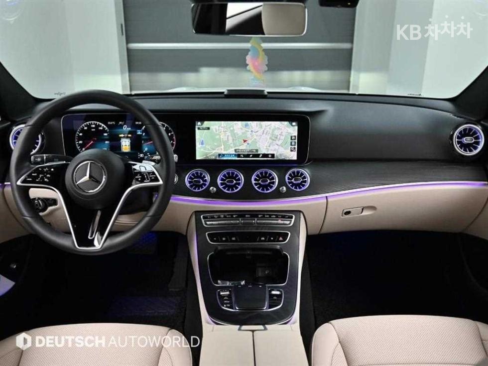 2023 Mercedes-Benz E (W213) photo