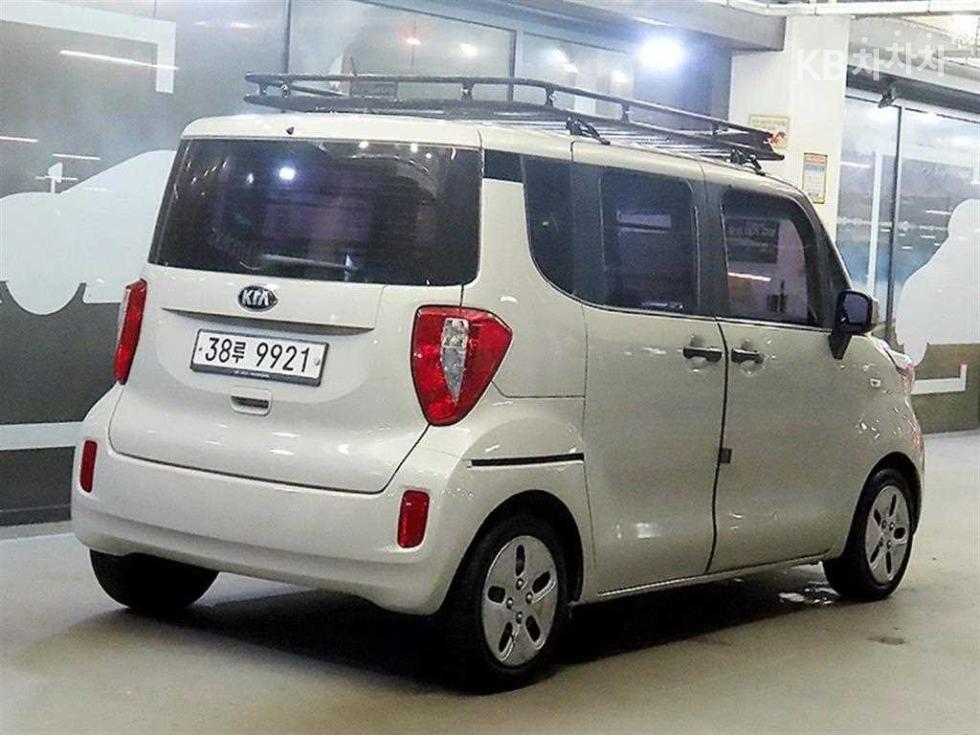 2016 - kia ray-ban