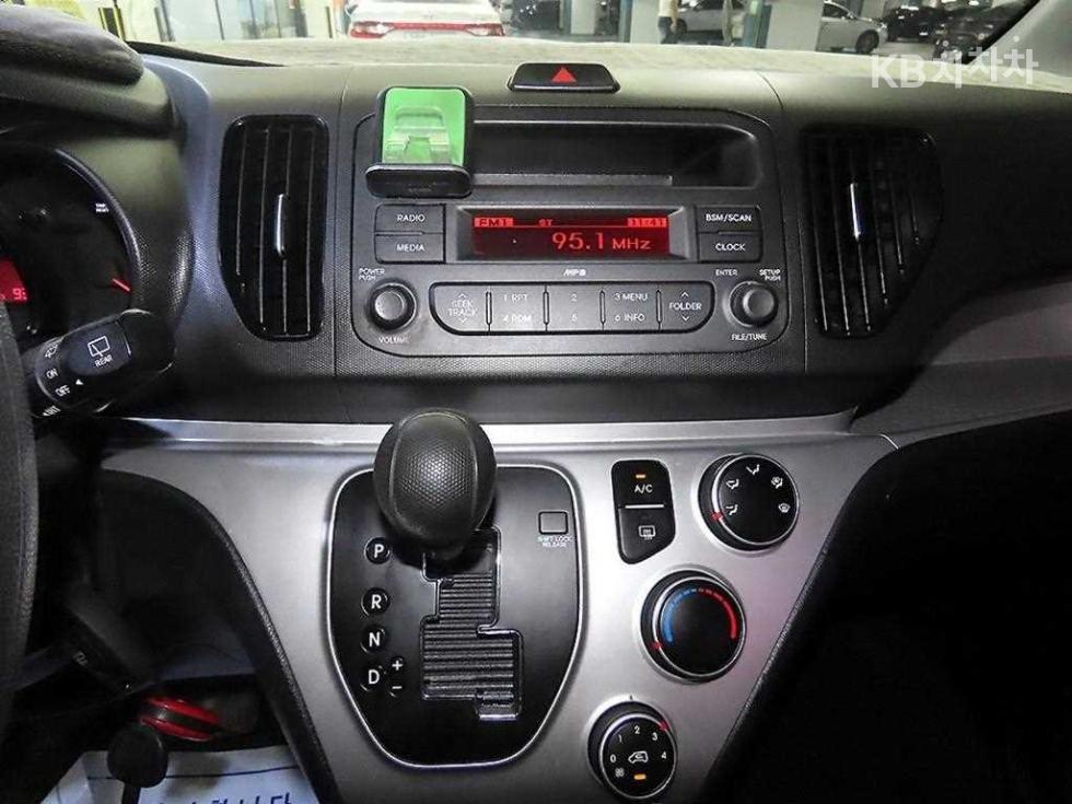 2016 - kia ray-ban
