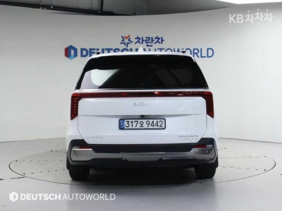 2024 - kia carnival