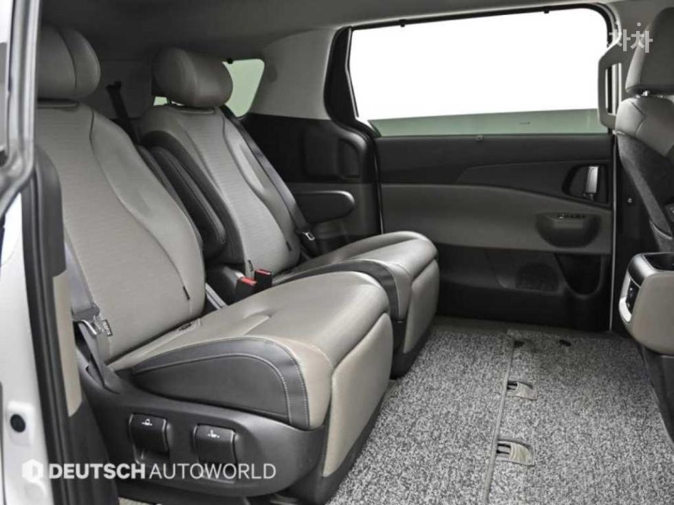 2024 - kia carnival