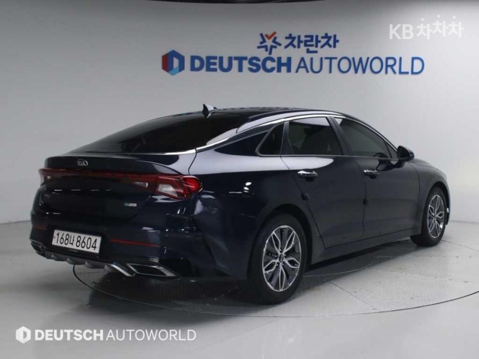 2020 - kia k5