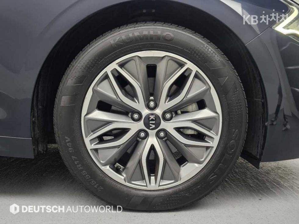 2020 - kia k5