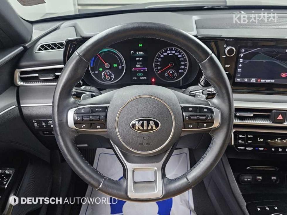 2020 - kia k5