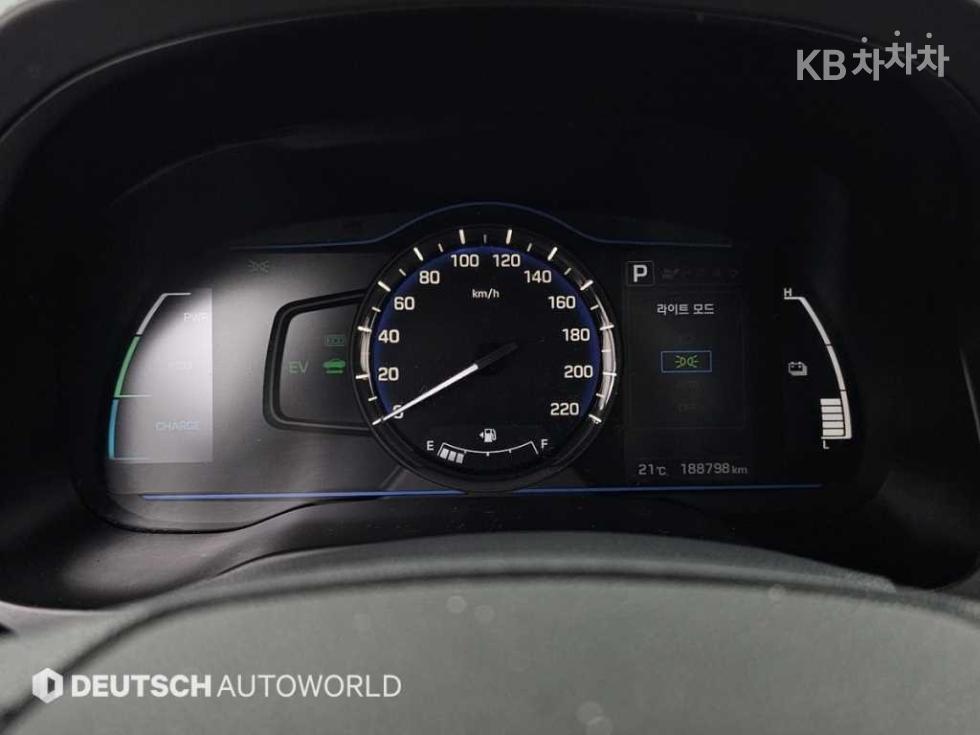 2016 - hyundai ioniq